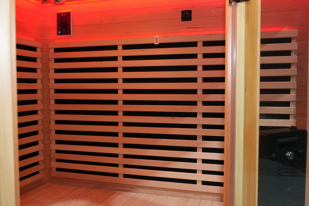 Blisspod I Vienna RED I All-In-One - Full Spectrum + Red Light I Indoor Corner Premium Sauna I 4-5 Person